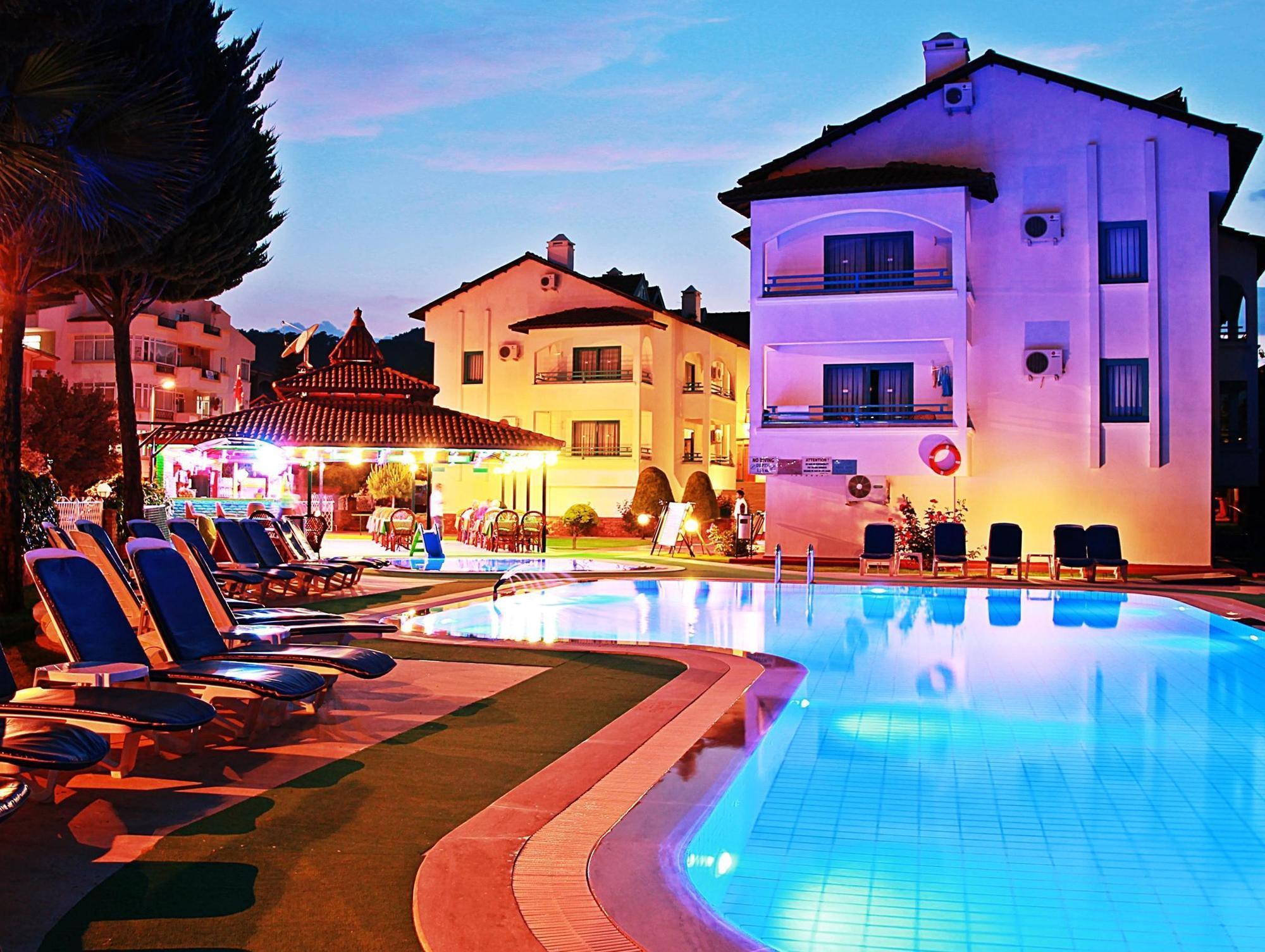 Апартаменти Club Likya Apart Мармарис Екстер'єр фото
